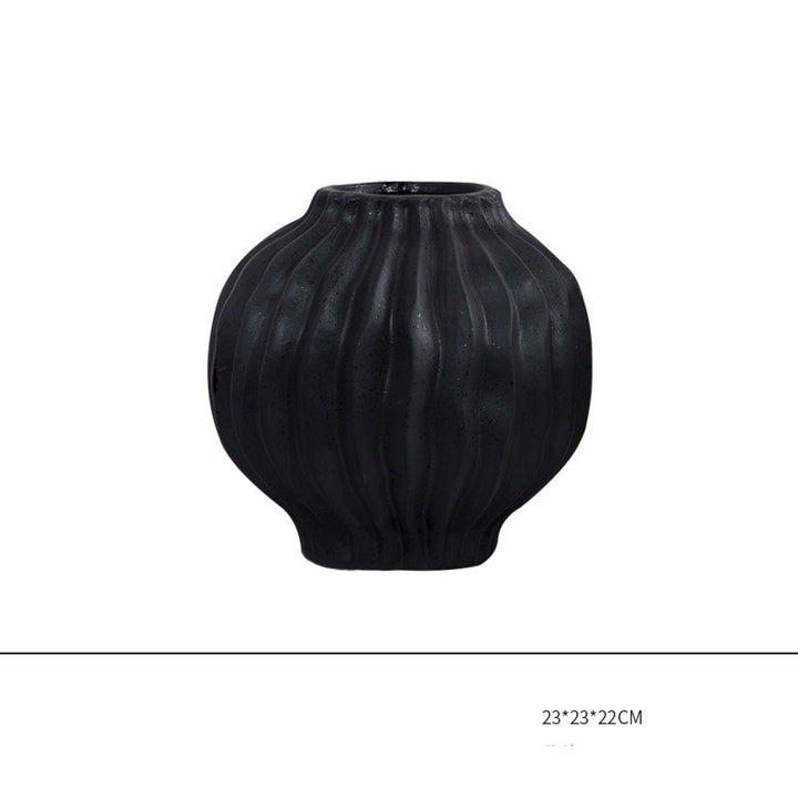 Nordic Minimalist Ceramic Creative Petal Vase DecorationProduct information:
 


 Process: colored glaze
 
 Category: Decorative vase
 
 Material type: pottery
 
 Surface technology: glazing
 
 Hanging form: decoration
 
0nullLofineNordic Minimalist Ceramic