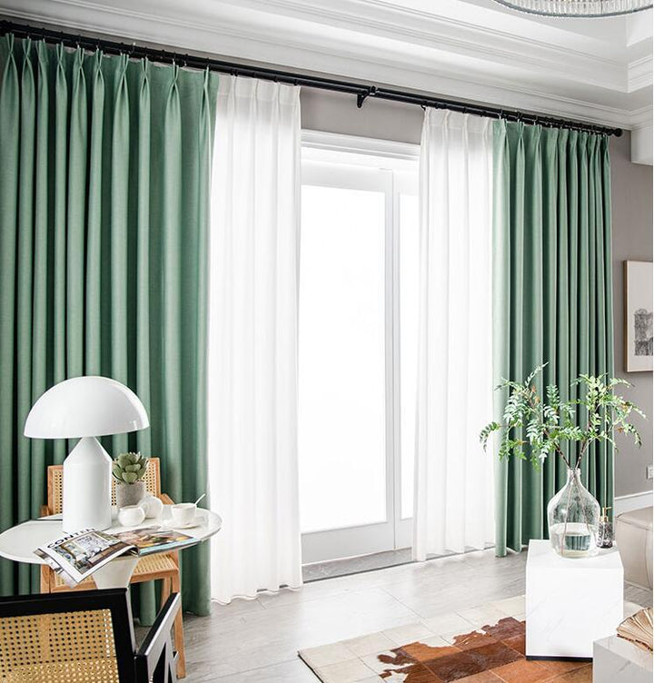 Thicken Shading Professional Sound-absorbing Super-strong Full-cloth SProduct Information：


 Function: Decoration + full shading
 
 Material: cloth
 
 Pattern: plain
 
 Color classification: dark blue
 
 Curtain head style: flat curta0nullLofineThicken Shading Curtain